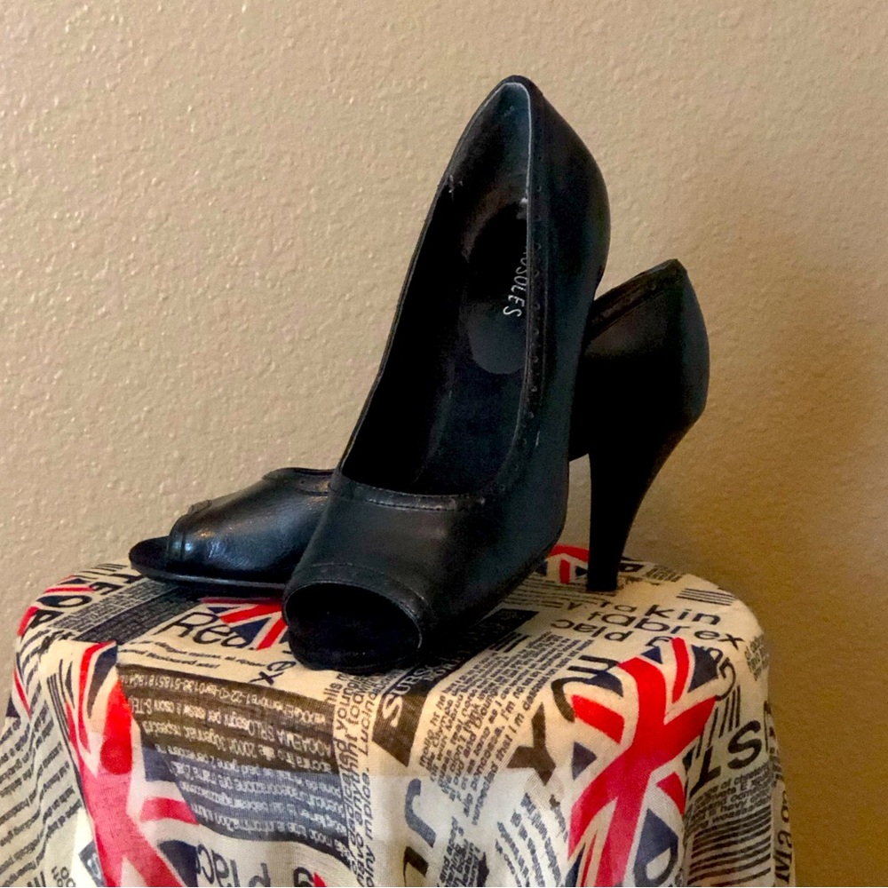 Black Open Toed Heel